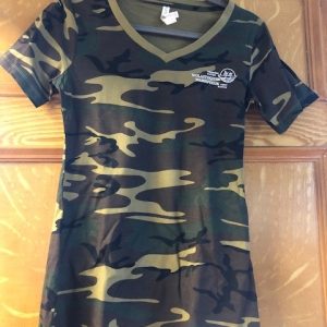Variation #705 of T-Shirt camouflage pour femme avec logo PNWW